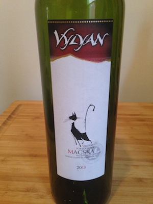 Illustration for article titled Cat Wines, Ranked